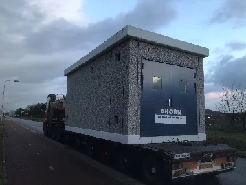Analyserhouse van Ahorn op een oplegger
